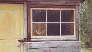 comment recycler des vieilles fenêtres dans le jardin